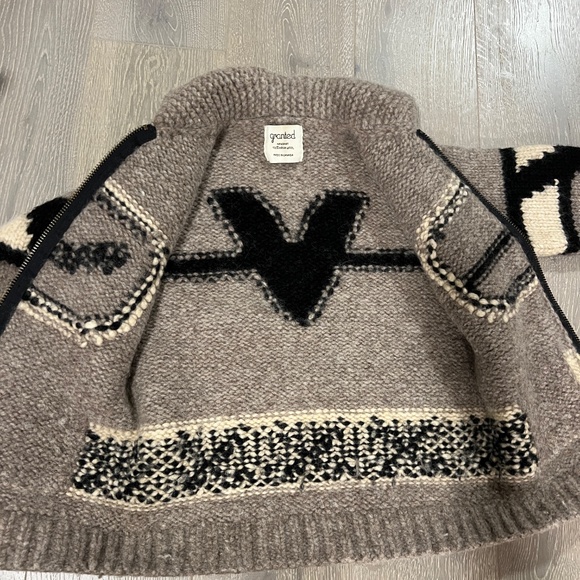 Vancouver Canucks GRANTED wool sweater - Picture 9 of 10